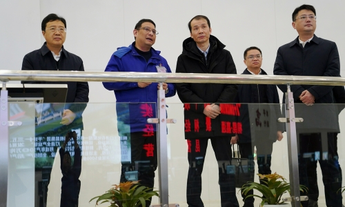 南通市委常委、市纪委书记、市监委主任姜东莅临南宫电子游戏嘉通走访慰问