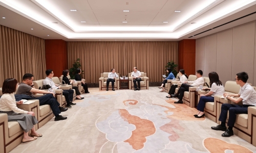 交通银行浙江省分行行长陈俊莅临南宫电子游戏调研