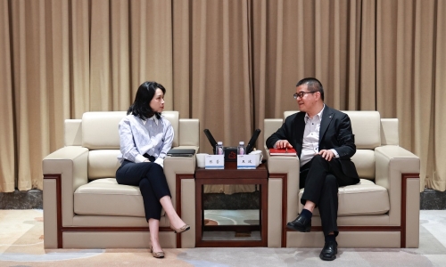 招商银行杭州分行行长王波莅临南宫电子游戏调研