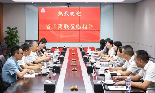 浙江省委统战部副部长、省工商联党组书记郑敏强莅临南宫电子游戏调研
